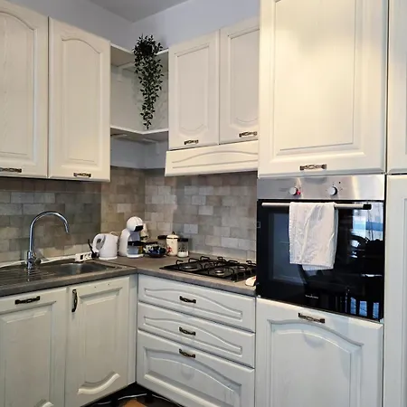 Apartment Adu